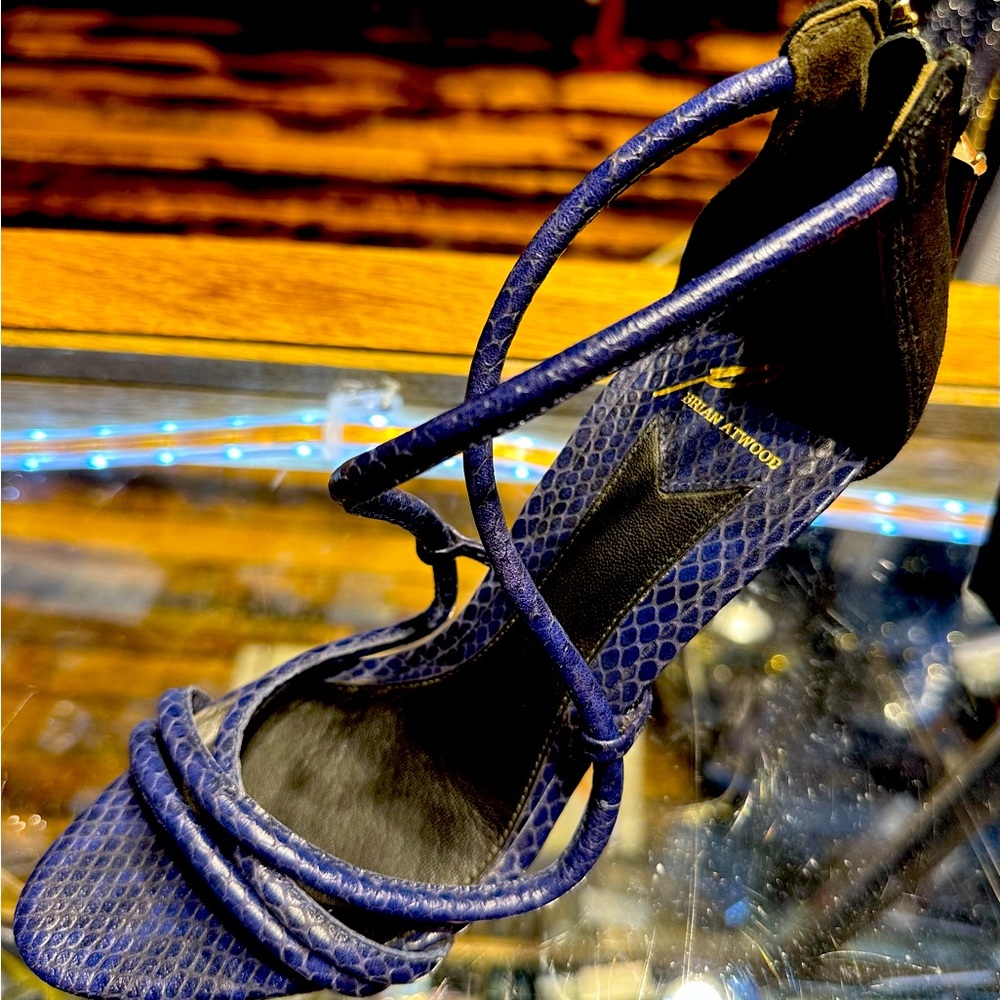 Beautiful Brian Atwood shoes size 6